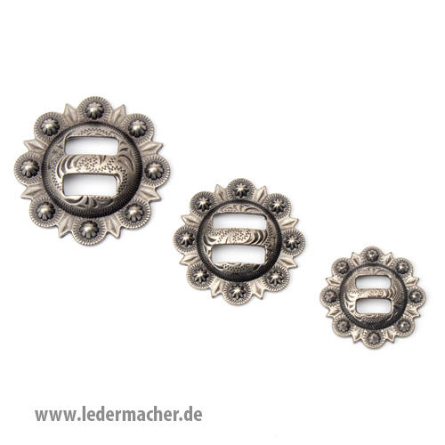 Berry Concho - echt versilbert - slotted 32 mm (1-1/4 Zoll)